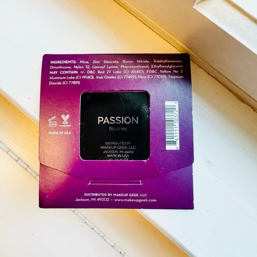Makeup Geek Matte BARBIE Pink blush PASSION NIB